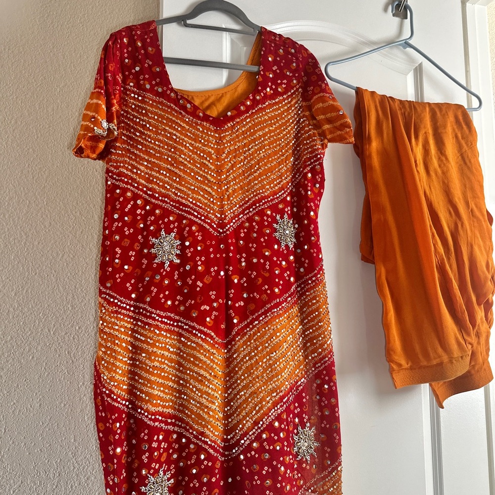 Red and Orange Sequin Embellished Short Sleeve Pantsuit